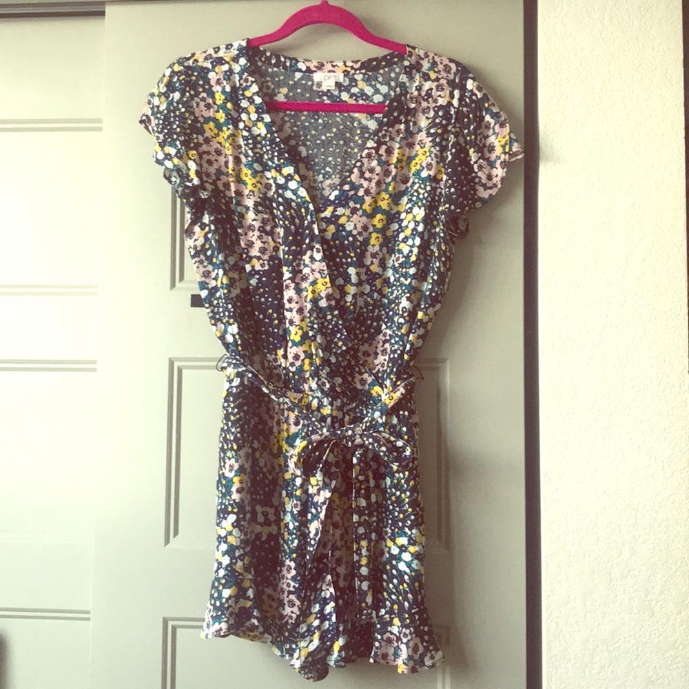 Floral LOFT romper.
